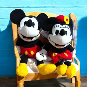 NWT Disney Store 1930's Mickey Mouse Minnie Mouse 8" Plush Set